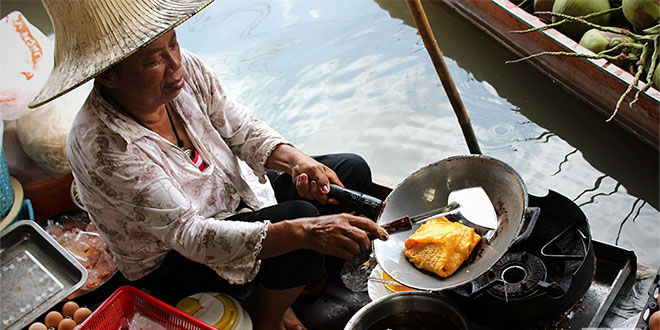 local dishes in Bangkok