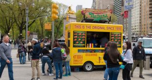 food carts in Manhattan