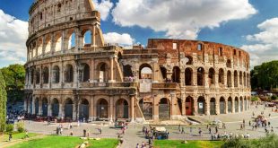 Scenic view of the Colosseum ruins in summer, an unmissable stop when spending 72 hours in Rome.