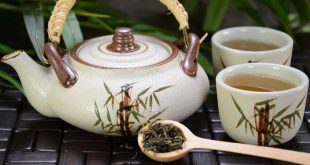 Herbal tea, one of the most Popular chinese drinks