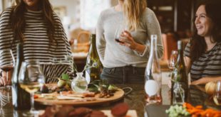 Tips for Hosting An Epic Wine Tasting Party with Friends