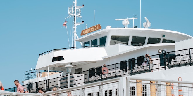 Best Places to Eat Good Food While on Nantucket Vacation