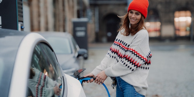 Benefit of Renting Electric Cars in Orlando