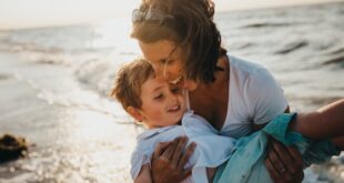 8 Things To Consider if You Travel With A Child After Divorce
