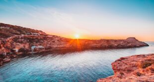 Santa Eulalia del Río: the peaceful side of Ibiza that captivates